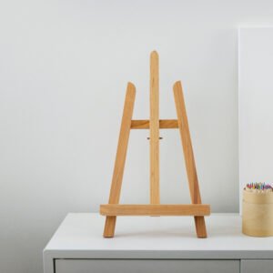 wooden-tabletop-artist-easel-stand